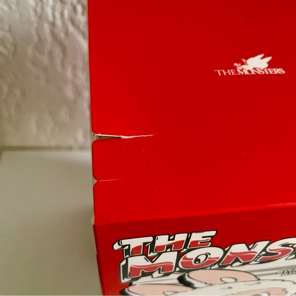 POP MART THE MONSTERS X COCA COLA SERIES - Labubu - Surprise Shake - Picture 8 of 8